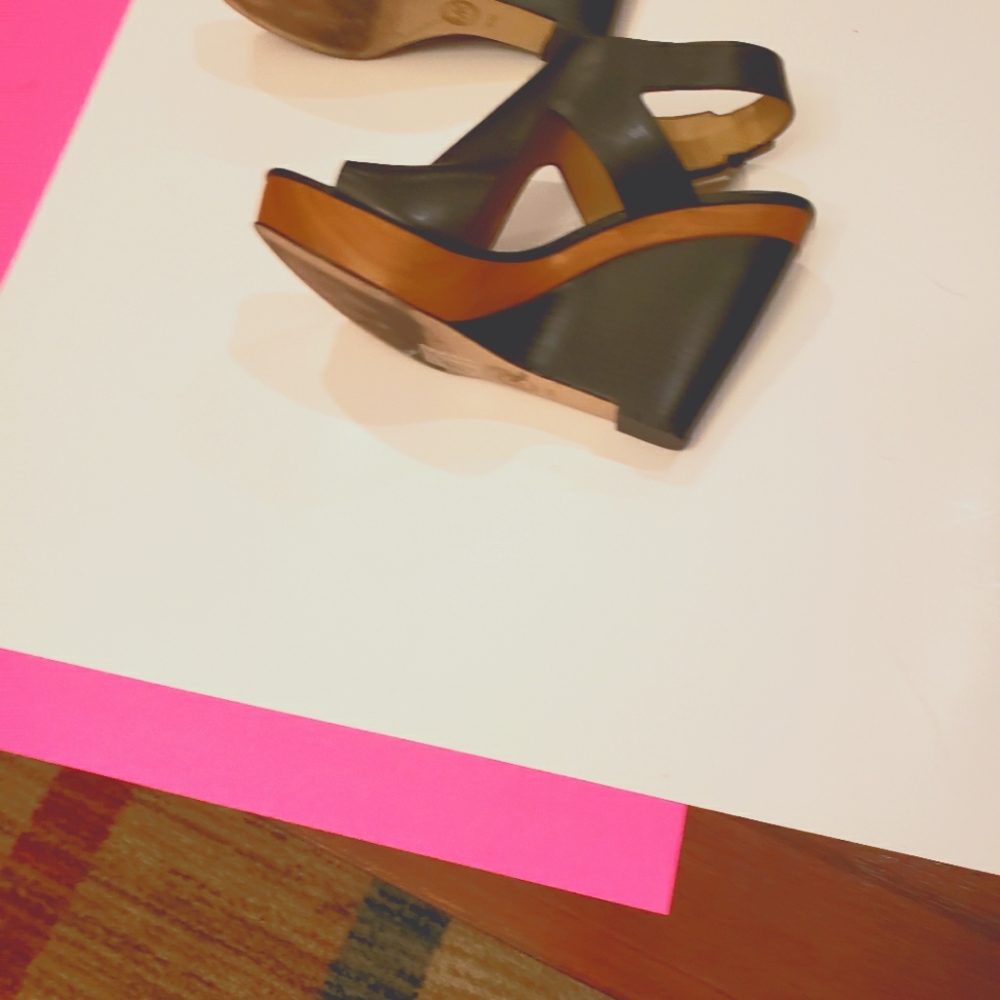 Michael Michael Kors female shoes size 9.5